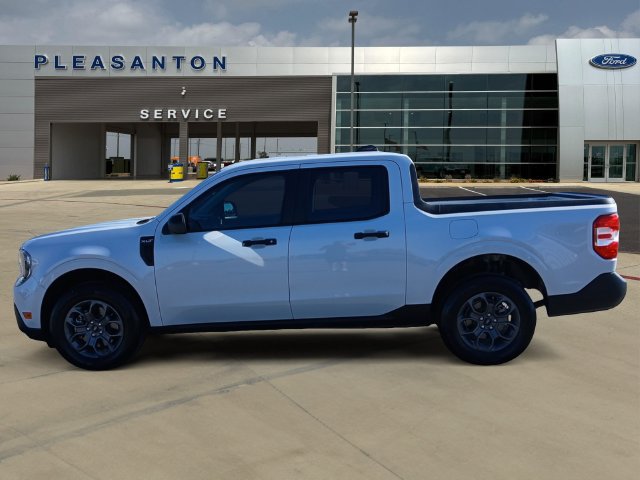 Certified 2025 Ford Maverick XLT w/ Equipment Group 302A AWD/4WD image 2