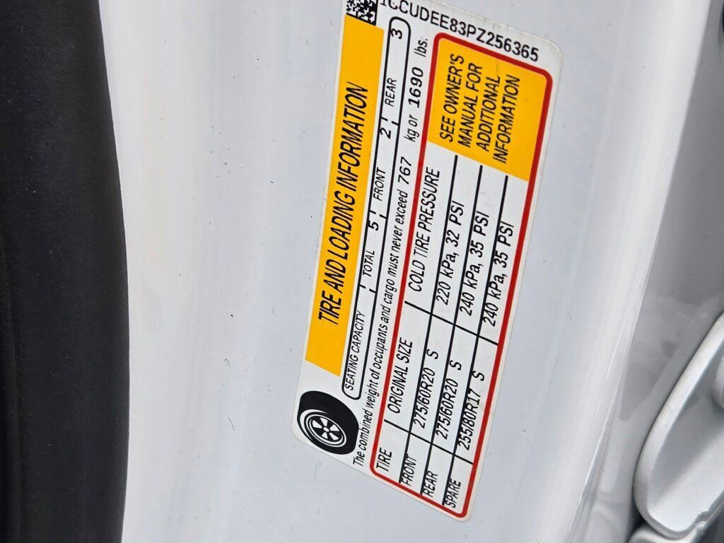 Used 2023 Chevrolet Silverado 1500 RST image 36