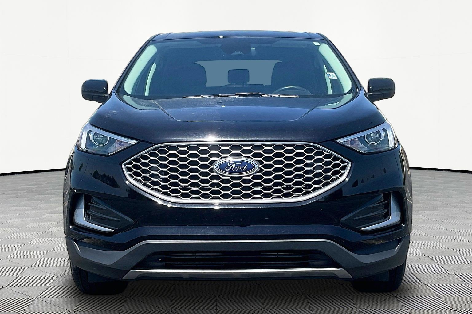 Certified 2024 Ford Edge SEL AWD/4WD image 3