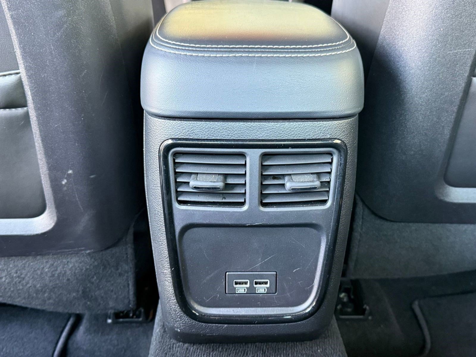 Used 2023 Chrysler 300 S image 24