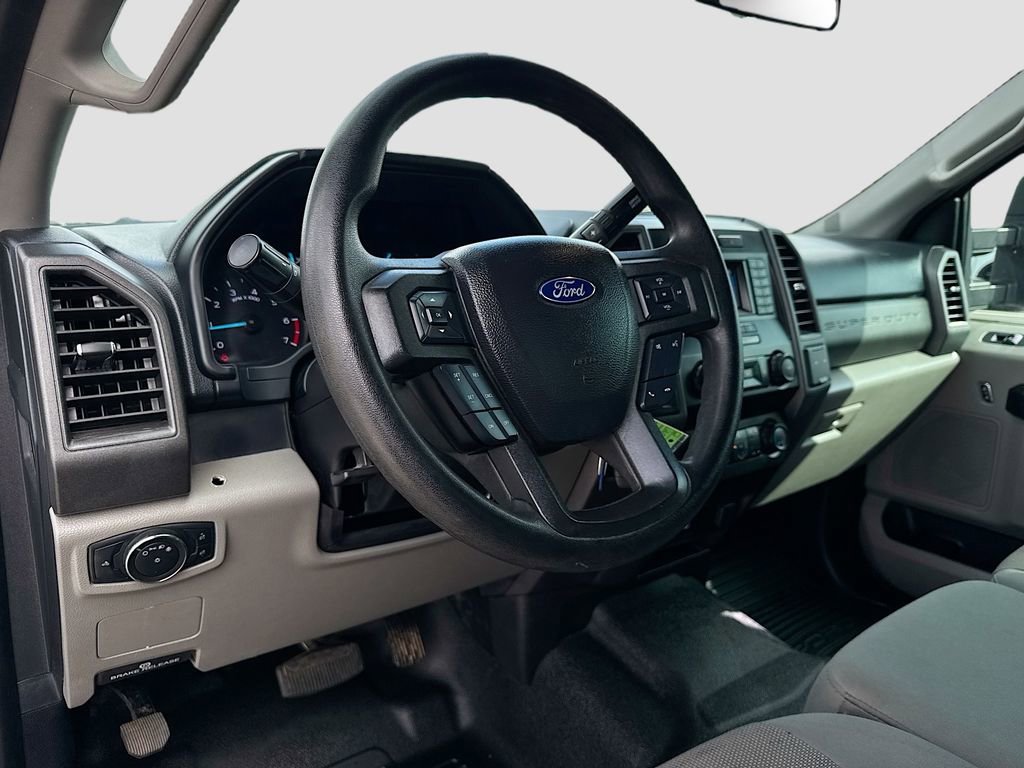 Certified 2021 Ford F250 XL w/ STX Appearance Package AWD/4WD image 9