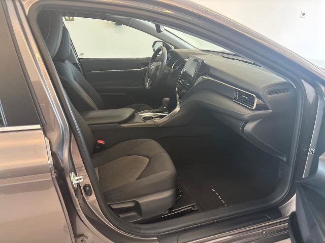 Used 2023 Toyota Camry LE w/ Convenience Package FWD image 6
