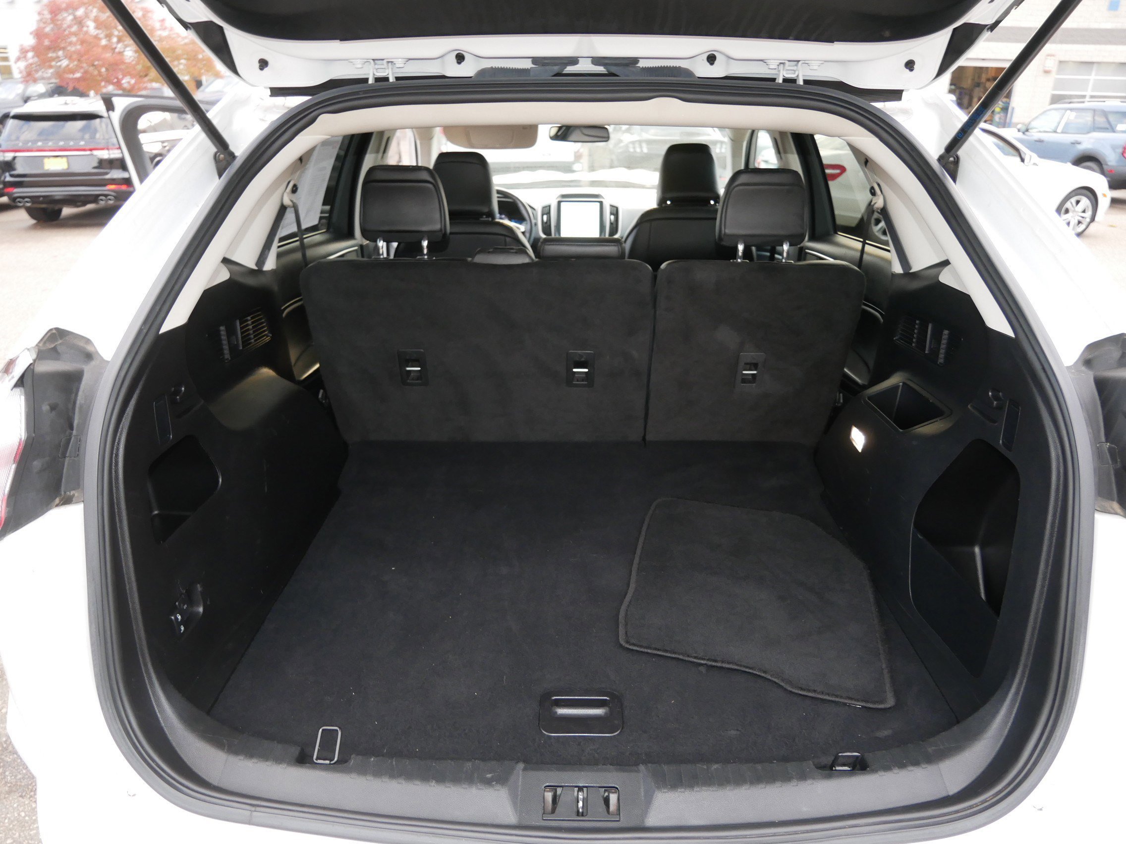 Certified 2023 Ford Edge SEL image 18