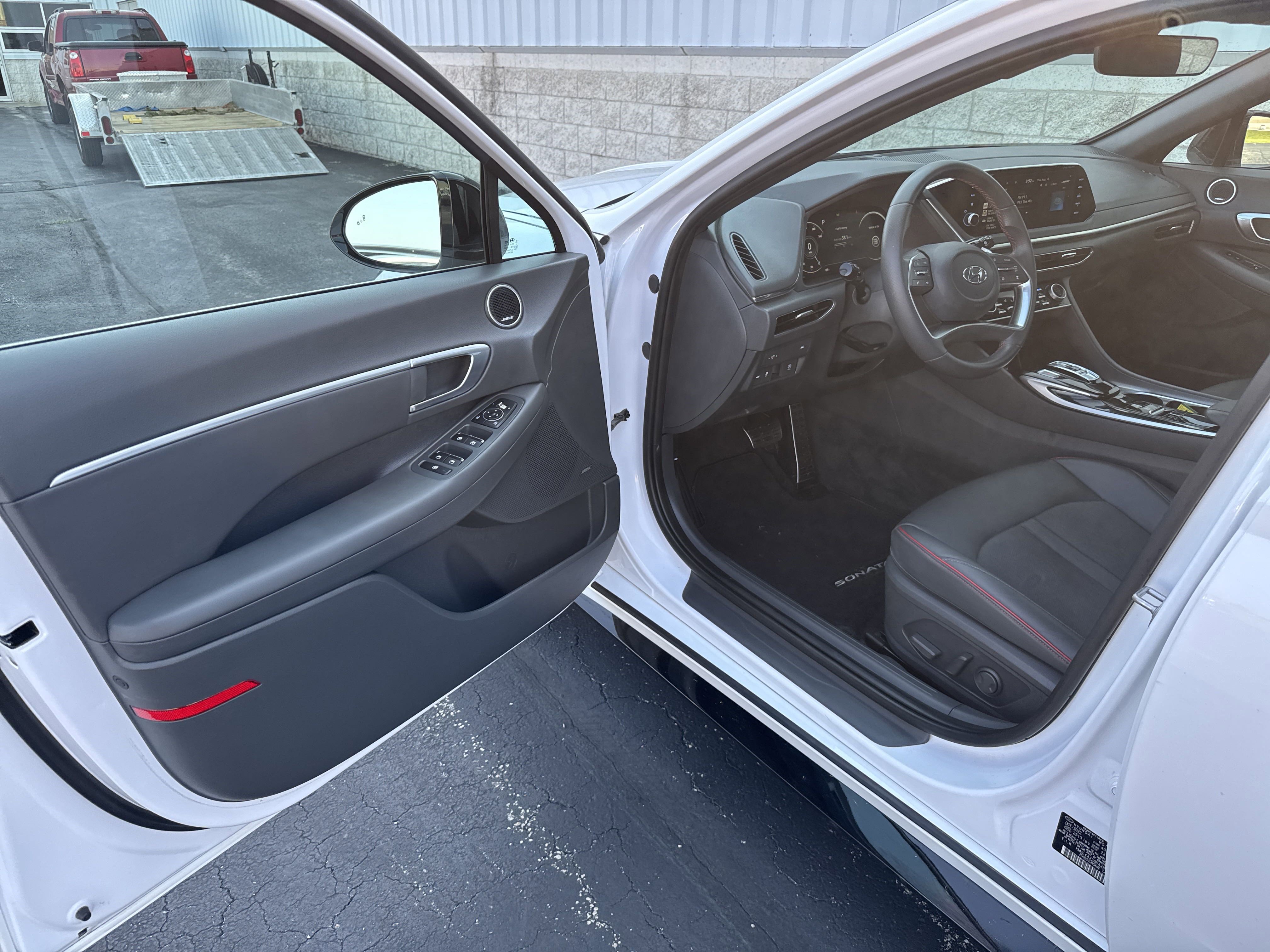 Used 2023 Hyundai Sonata SEL Plus w/ Cargo Package image 21