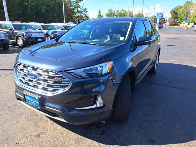 Certified 2024 Ford Edge Titanium AWD/4WD image 4