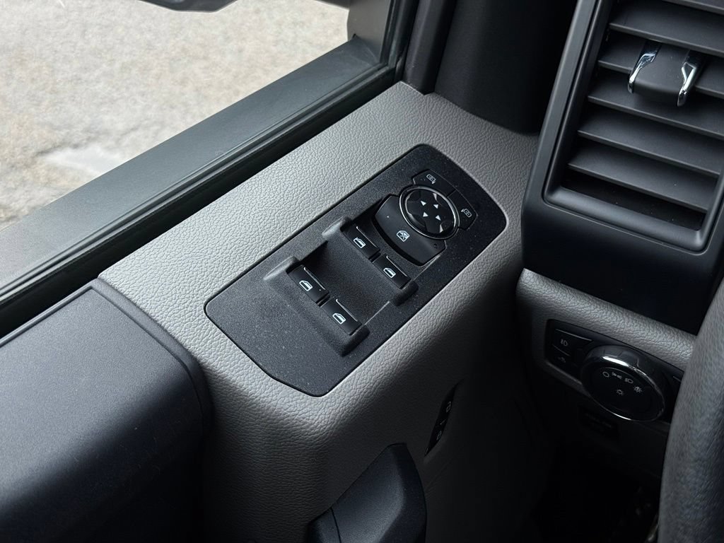 Certified 2019 Ford F150 XL w/ Equipment Group 101A Mid AWD/4WD image 36