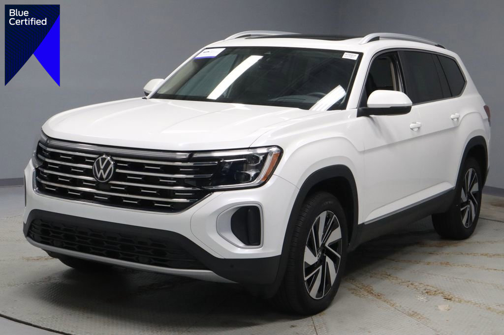 Used 2024 Volkswagen Atlas SEL AWD/4WD image 1
