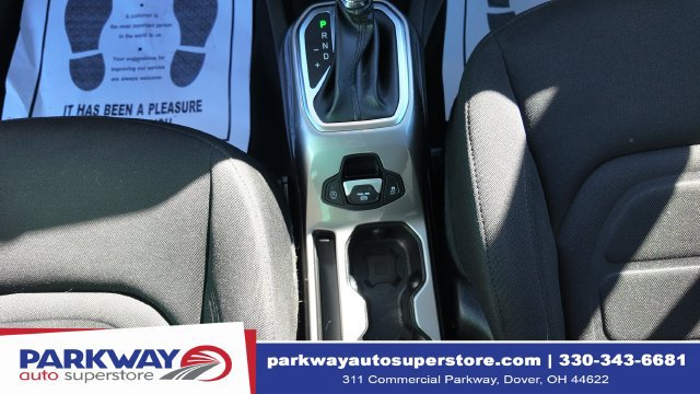 Used 2022 Jeep Renegade Latitude w/ Convenience Group AWD/4WD image 19