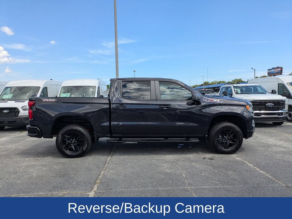 Used 2023 Chevrolet Silverado 1500 LT Trail Boss AWD/4WD image 3