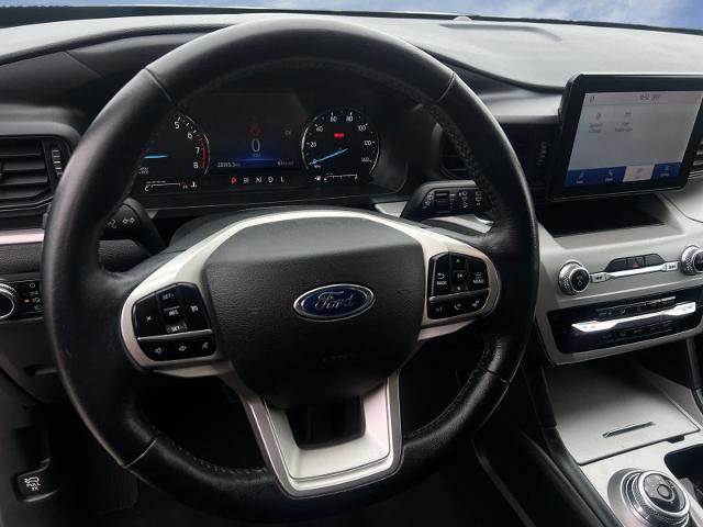Certified 2023 Ford Explorer XLT RWD image 10