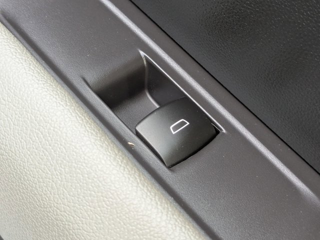 Used 2023 Chevrolet Colorado ZR2 w/ ZR2 Convenience Package III image 38