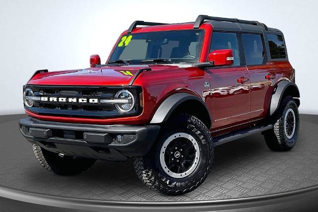 Certified 2024 Ford Bronco Outer Banks w/ Sasquatch Package AWD/4WD image 1