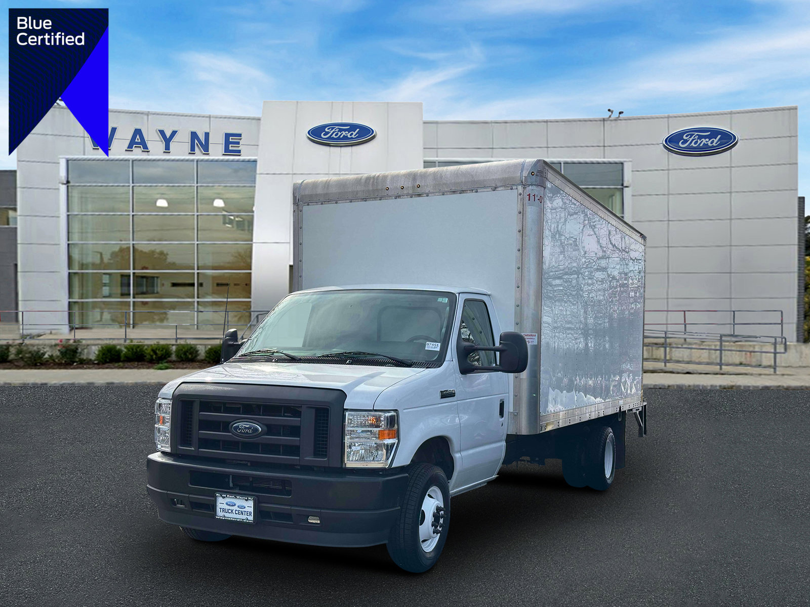 Certified 2024 Ford E-450 and Econoline 450 Super Duty w/ Power Windows & Locks Group