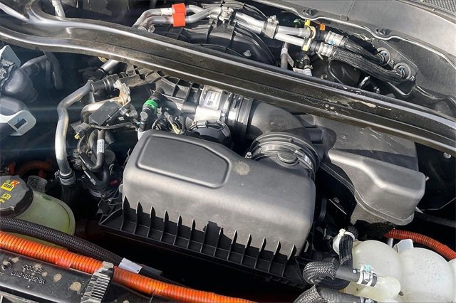 Certified 2022 Ford Explorer Limited w/ Hybrid Equipment Group 310A image 34