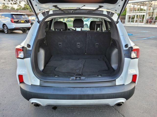 Certified 2022 Ford Escape SE FWD image 18