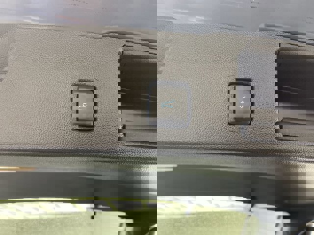 Certified 2024 Ford Escape Platinum image 38