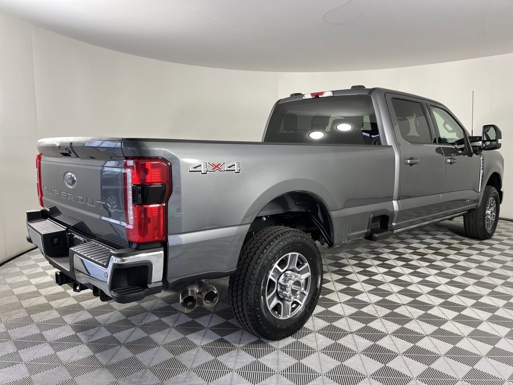 Certified 2025 Ford F350 Lariat image 5