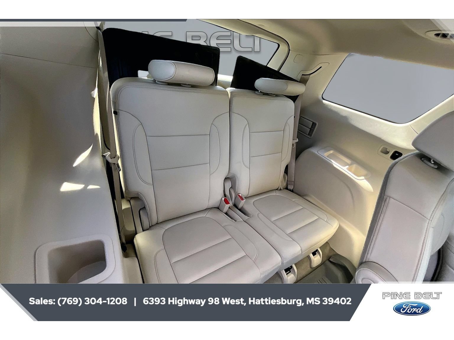 Used 2021 GMC Acadia Denali w/ Denali Technology Package FWD image 21