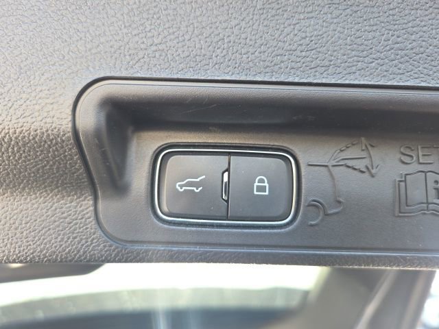 Certified 2020 Ford Explorer XLT image 8