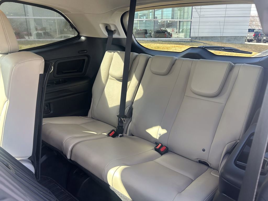 Used 2022 Subaru Ascent Limited w/ Technology Package image 15