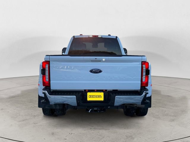 Certified 2025 Ford F450 Lariat w/ FX4 Off-Road Package AWD/4WD image 4