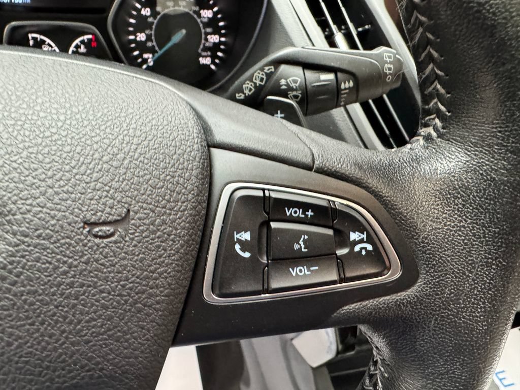 Certified 2018 Ford Escape SEL w/ SEL Sport Appearance Package AWD/4WD image 15