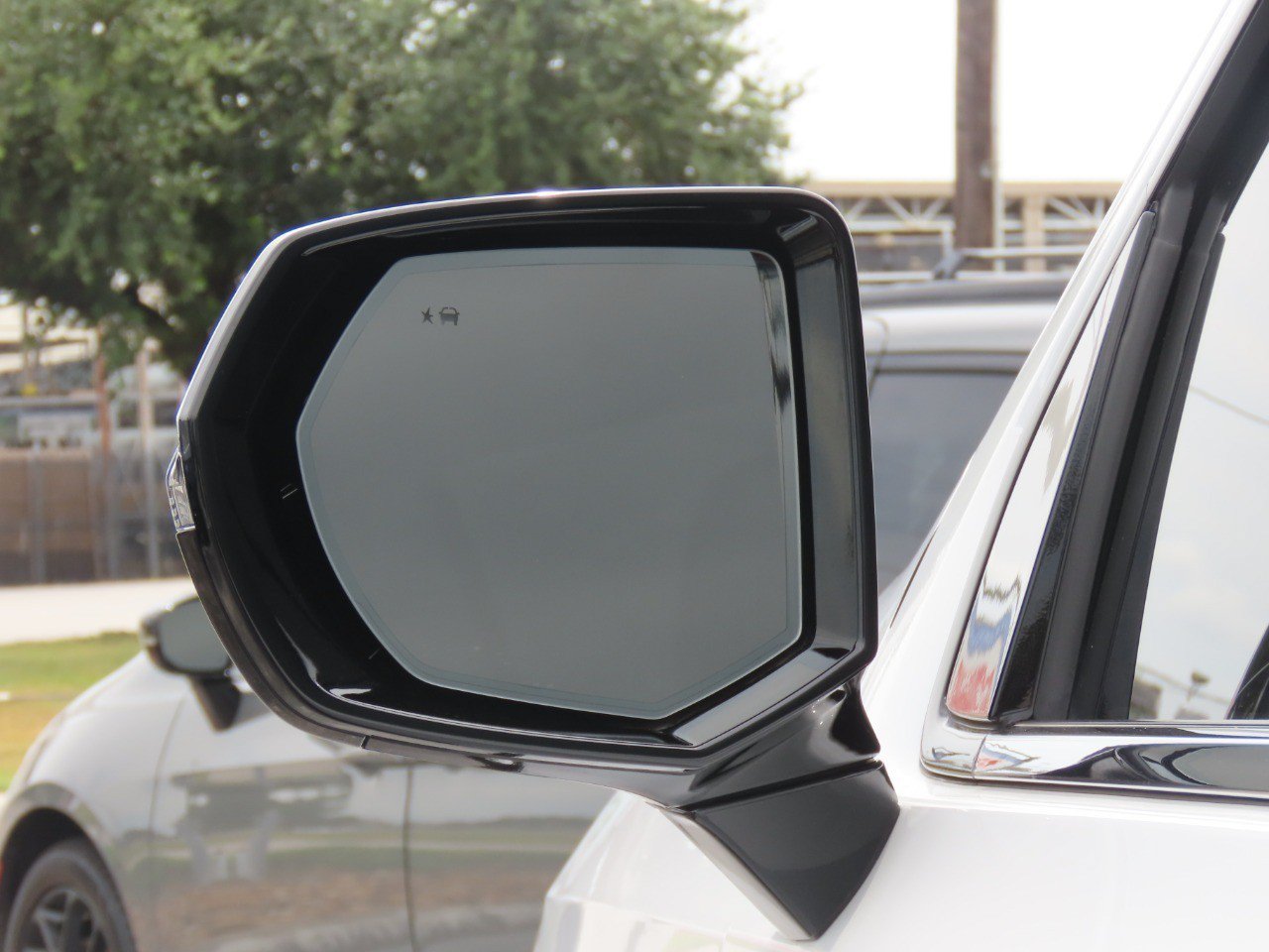 Used 2023 Chevrolet Tahoe Premier RWD image 19