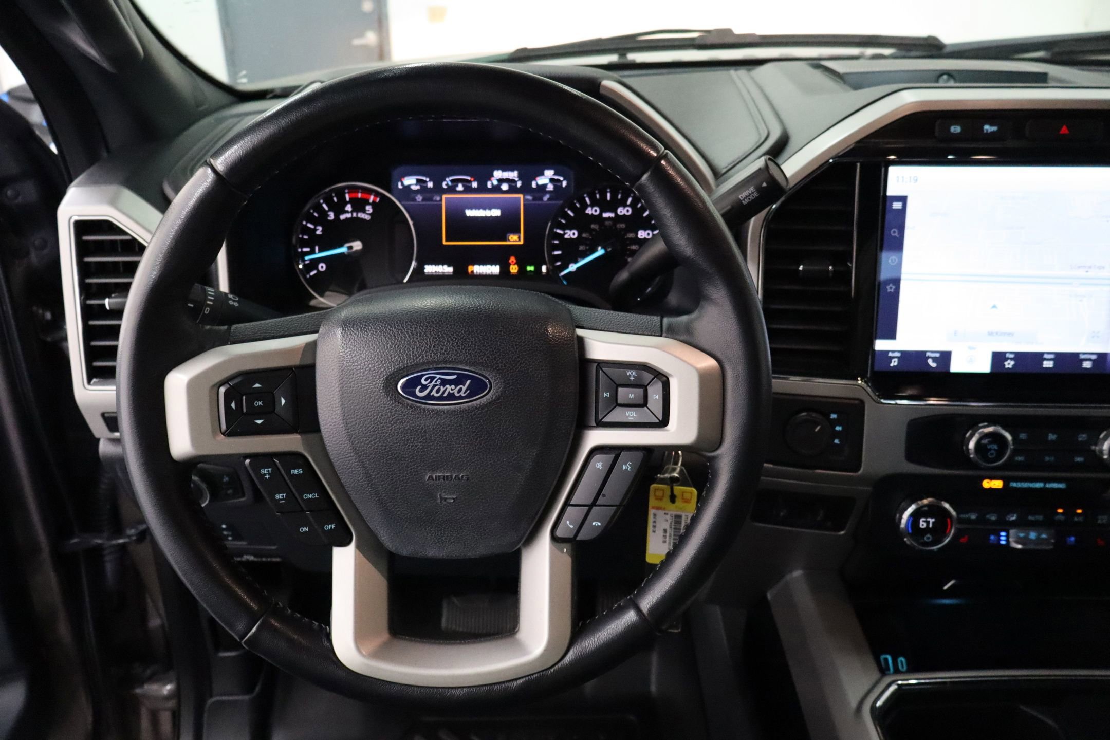 Certified 2022 Ford F250 Lariat w/ Lariat Value Package image 33