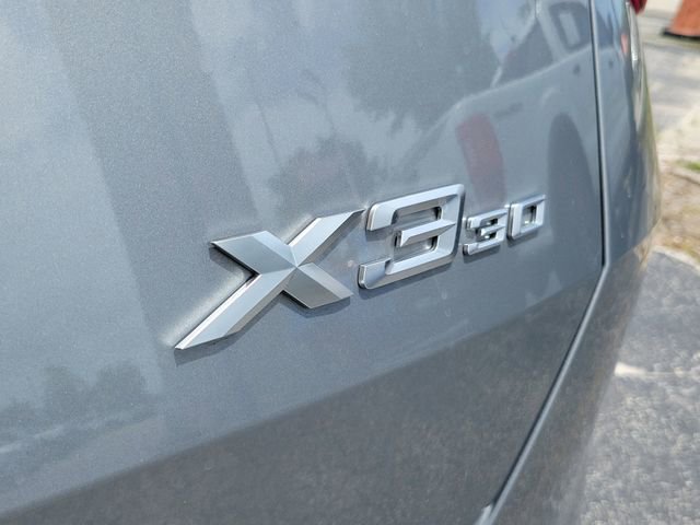 Used 2026 BMW X3 xDrive30 w/ Premium Package image 6