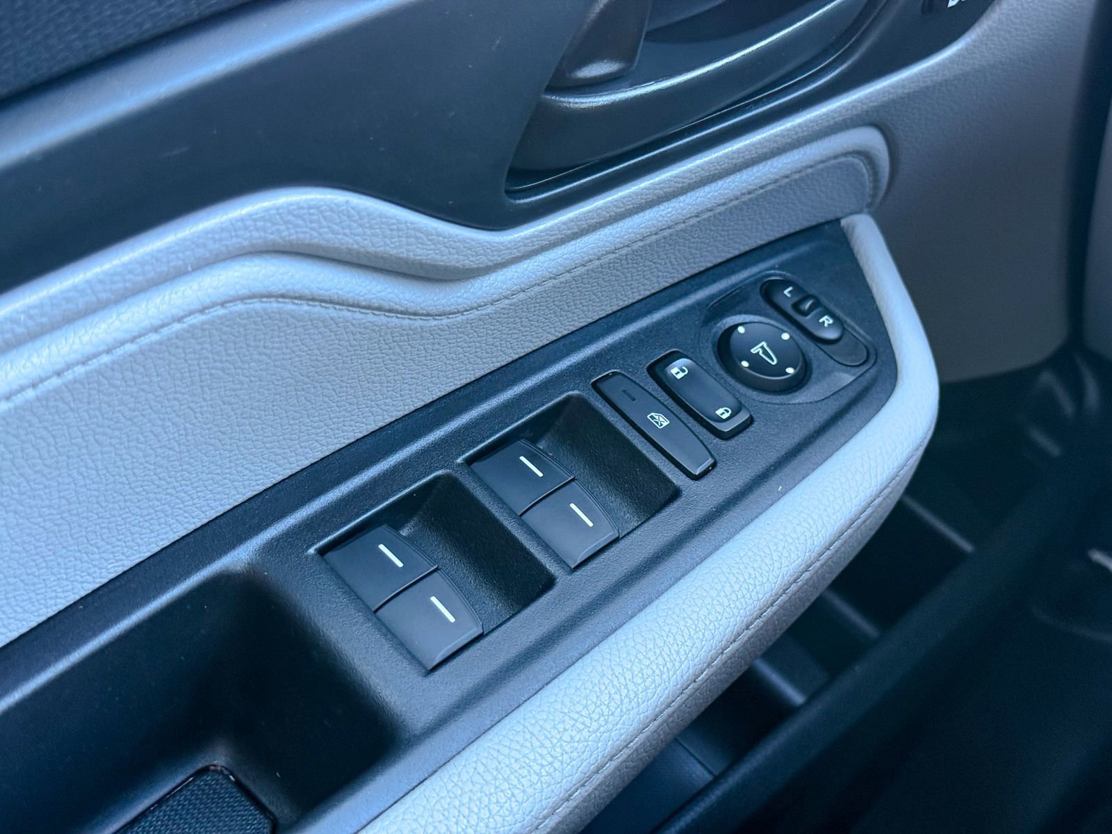 Used 2019 Honda Odyssey EX-L image 29