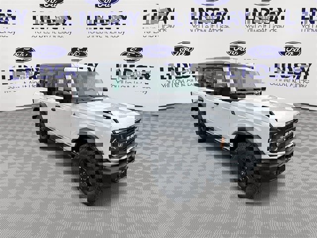 Certified 2024 Ford Bronco Black Diamond image 8