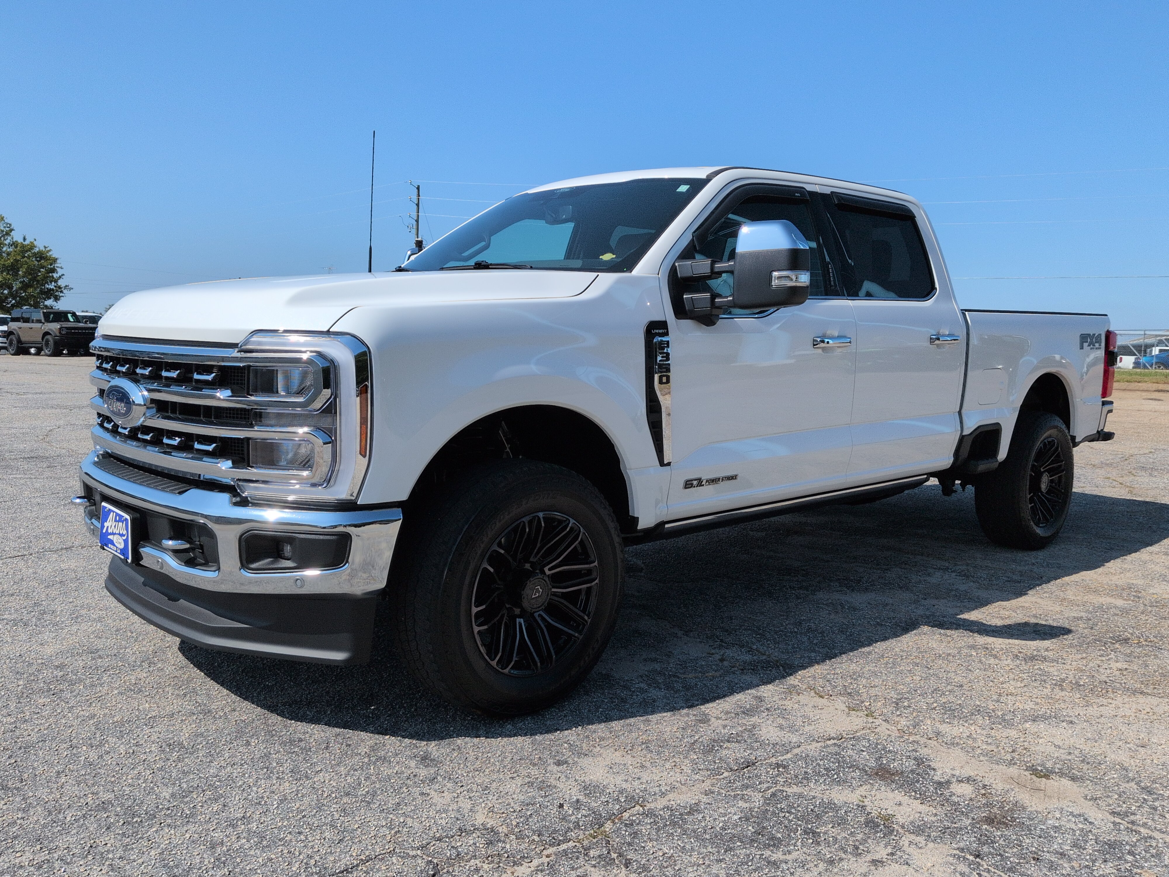 Certified 2024 Ford F350 Lariat w/ Lariat Ultimate Package AWD/4WD image 6