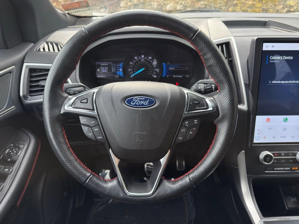 Certified 2022 Ford Edge ST-Line image 16