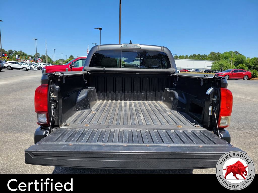 Used 2019 Toyota Tacoma SR5 AWD/4WD image 14