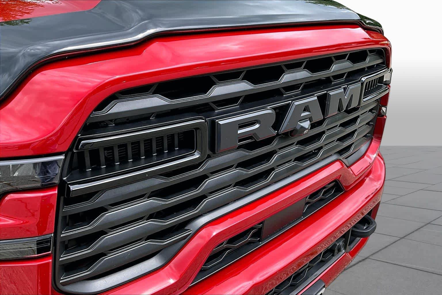 Used 2026 RAM 2500 Big Horn AWD/4WD image 32