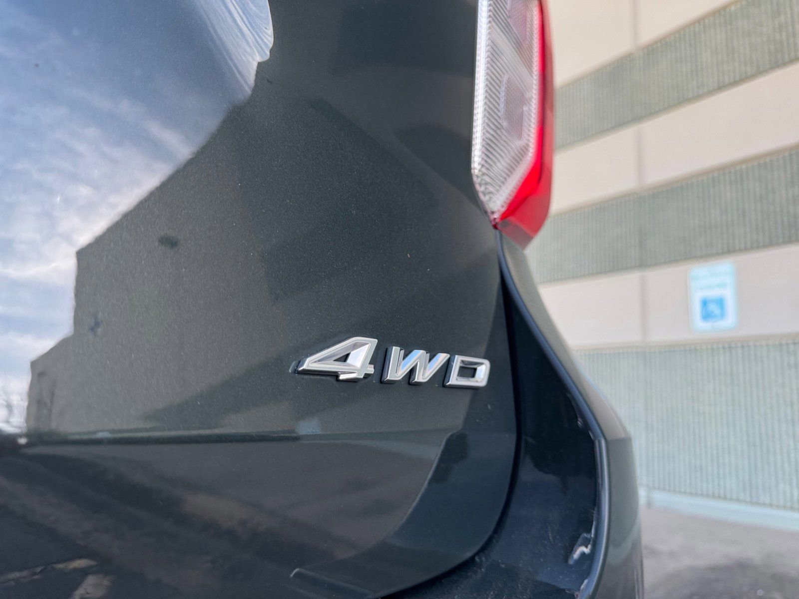 Certified 2023 Ford Explorer XLT w/ Equipment Group 202A image 31