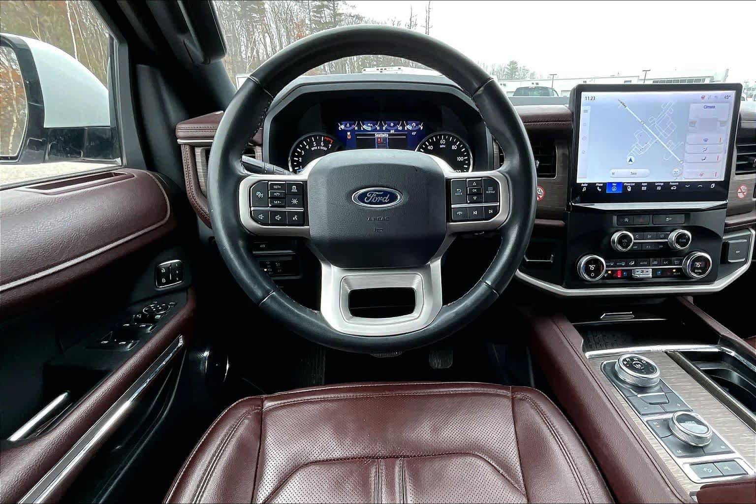 Certified 2024 Ford Expedition Limited AWD/4WD image 6