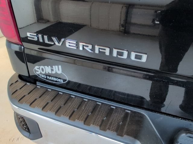 Used 2022 Chevrolet Silverado 1500 LT w/ Fleet Comfort Package AWD/4WD image 26