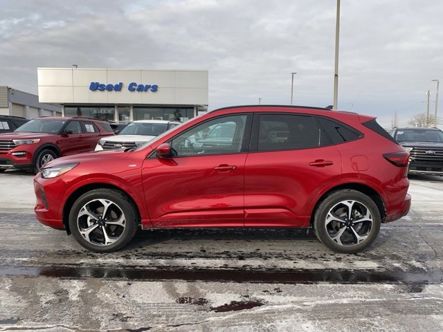 Certified 2023 Ford Escape ST-Line Select w/ Tech Pack #2 image 6