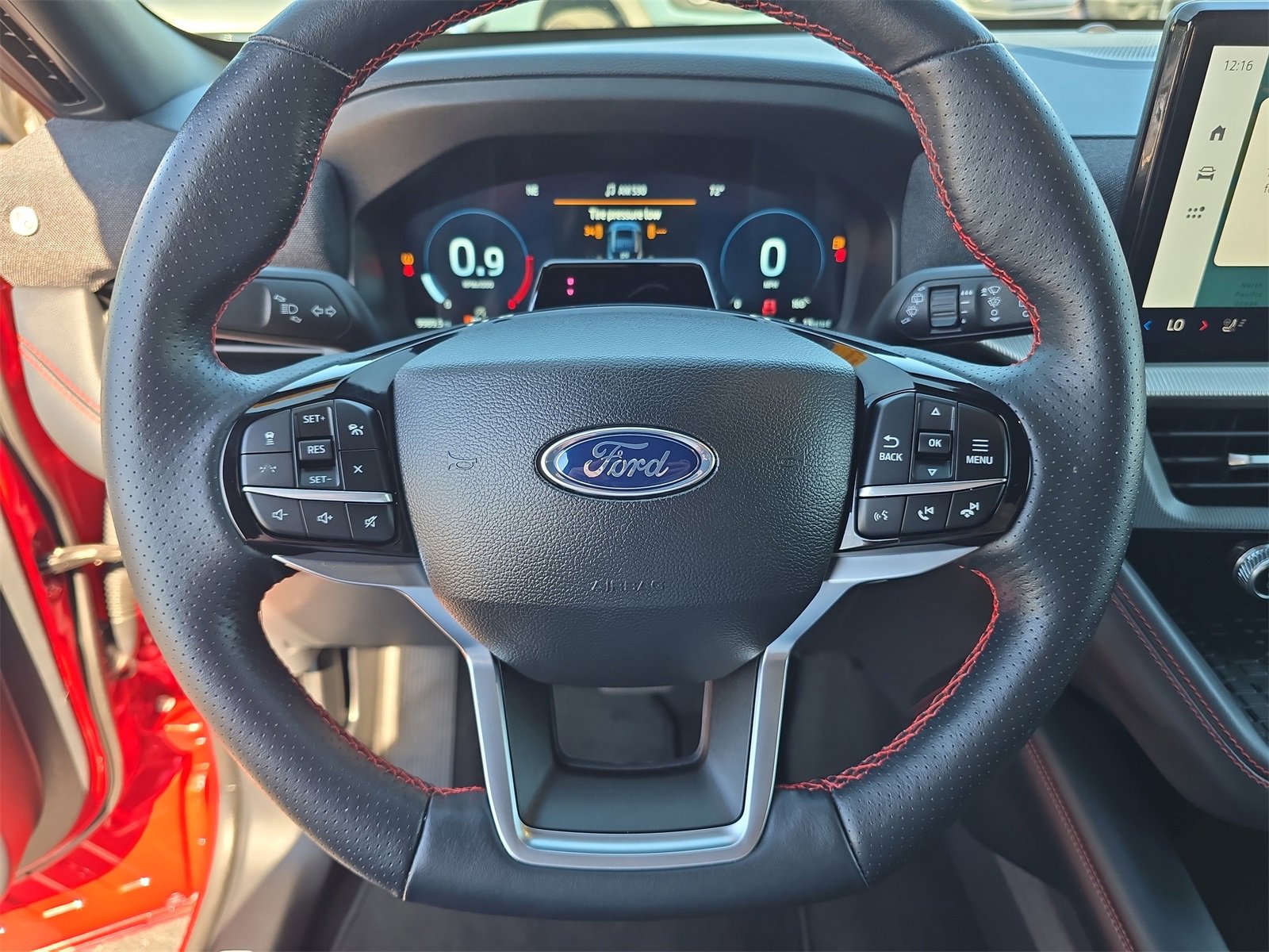 Certified 2025 Ford Explorer ST-Line w/ Premium Package image 25