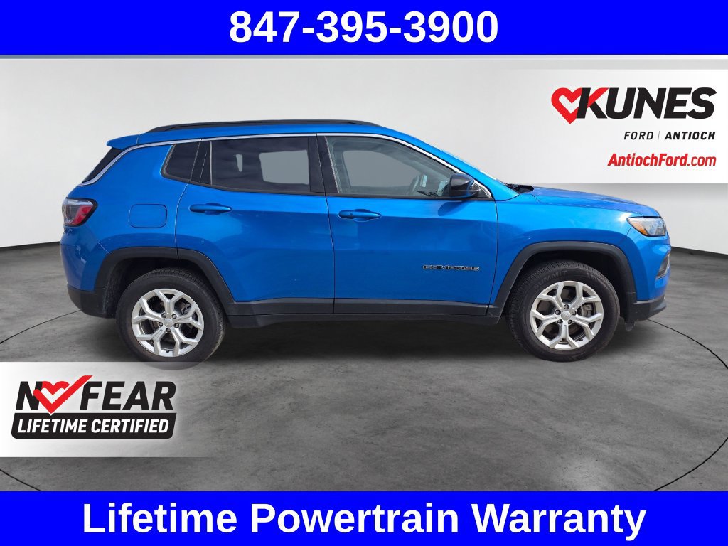 Used 2024 Jeep Compass Latitude AWD/4WD image 10