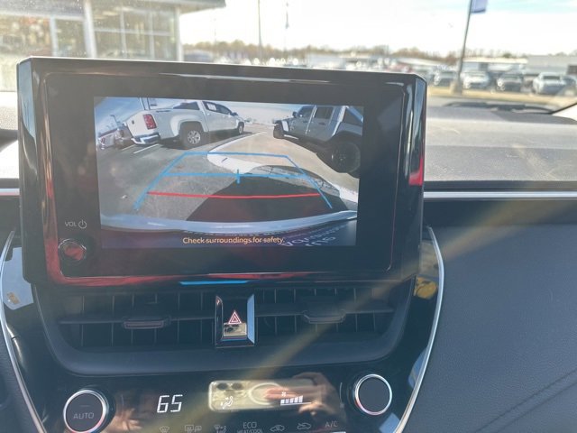 Used 2024 Toyota Corolla SE image 27