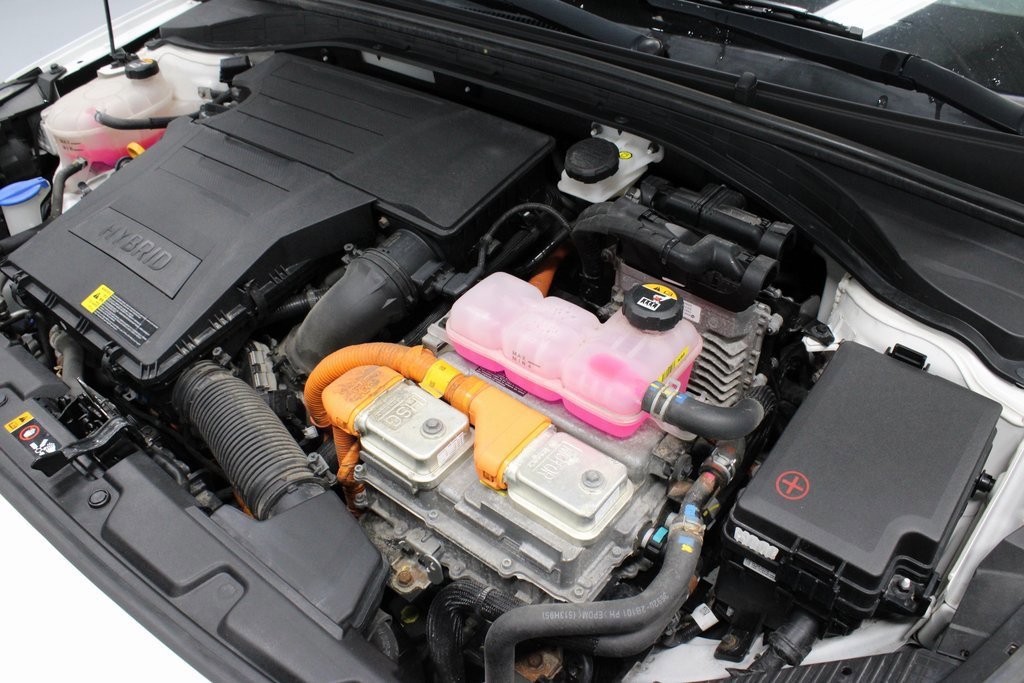 Used 2020 Hyundai Ioniq Blue image 15