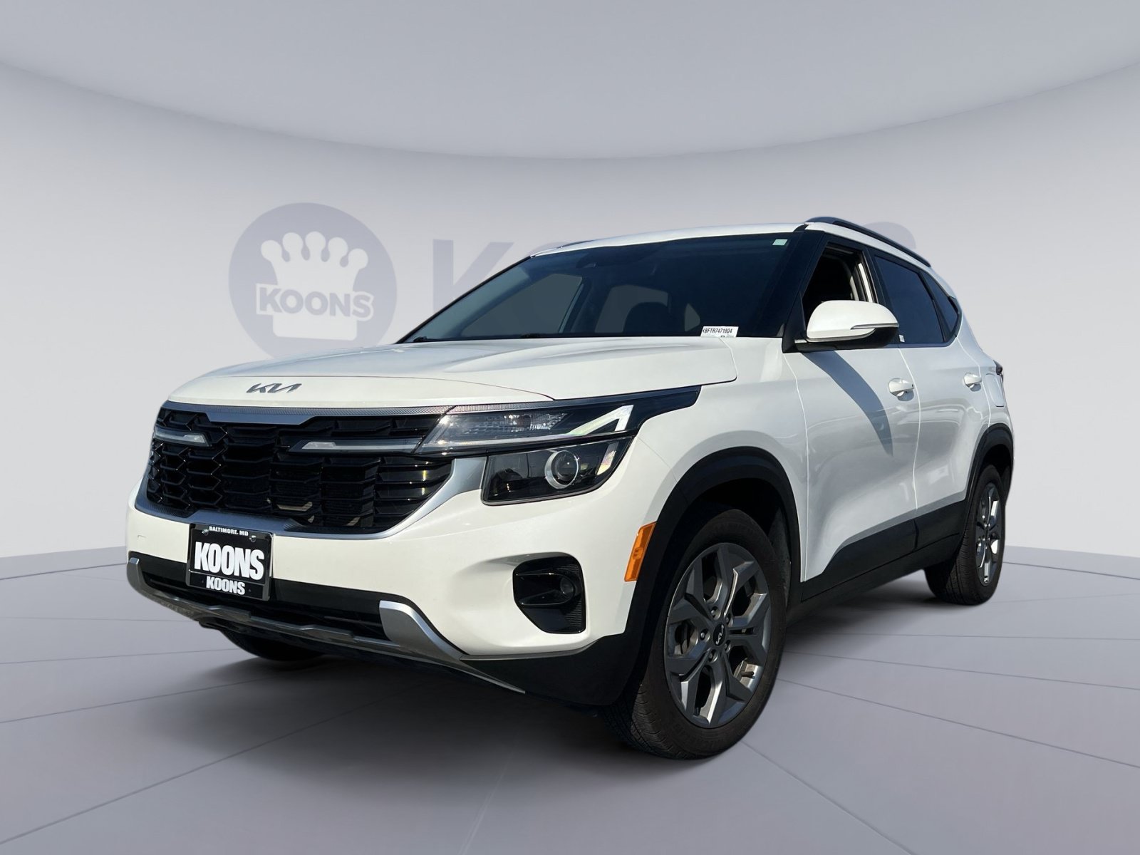 Used 2024 Kia Seltos S AWD/4WD image 1