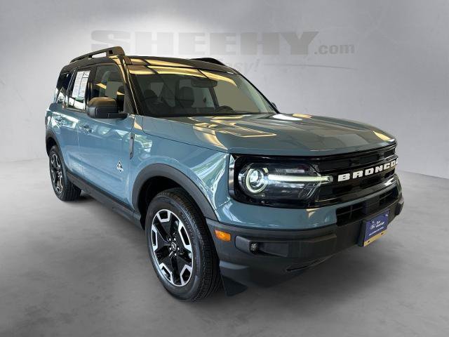Certified 2023 Ford Bronco Sport Outer Banks w/ Tech Package AWD/4WD image 2