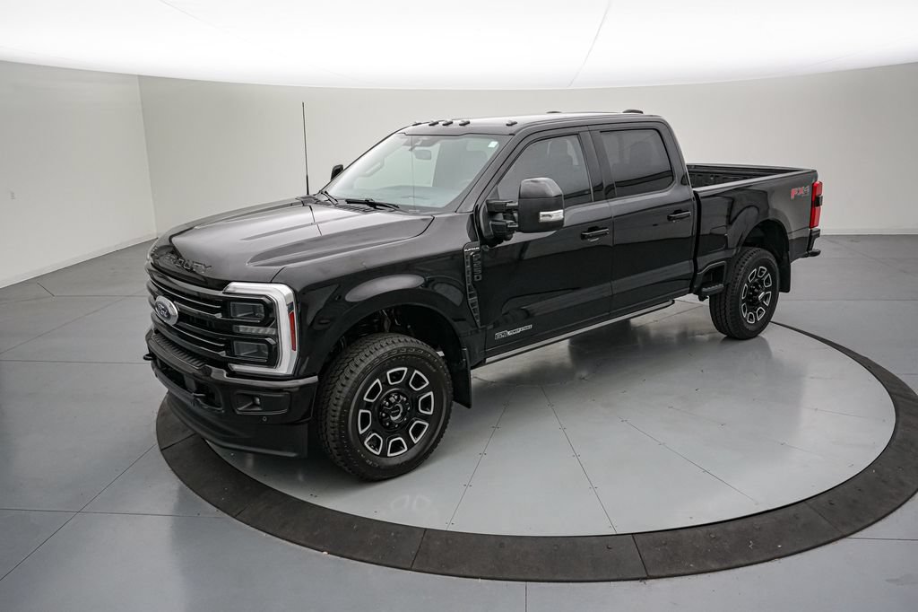 Certified 2025 Ford F250 Platinum AWD/4WD image 9