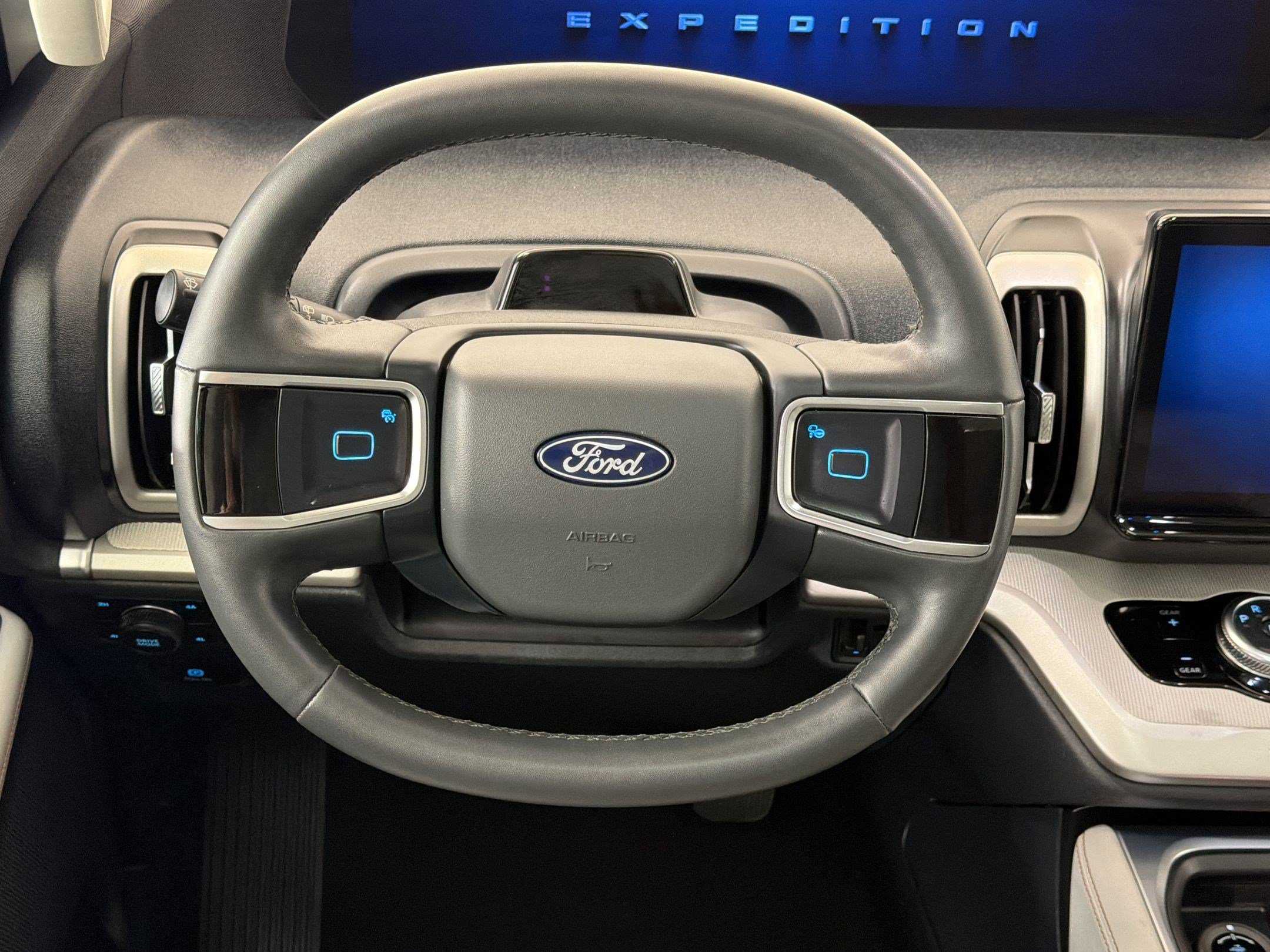 Certified 2025 Ford Expedition Max Active AWD/4WD image 11