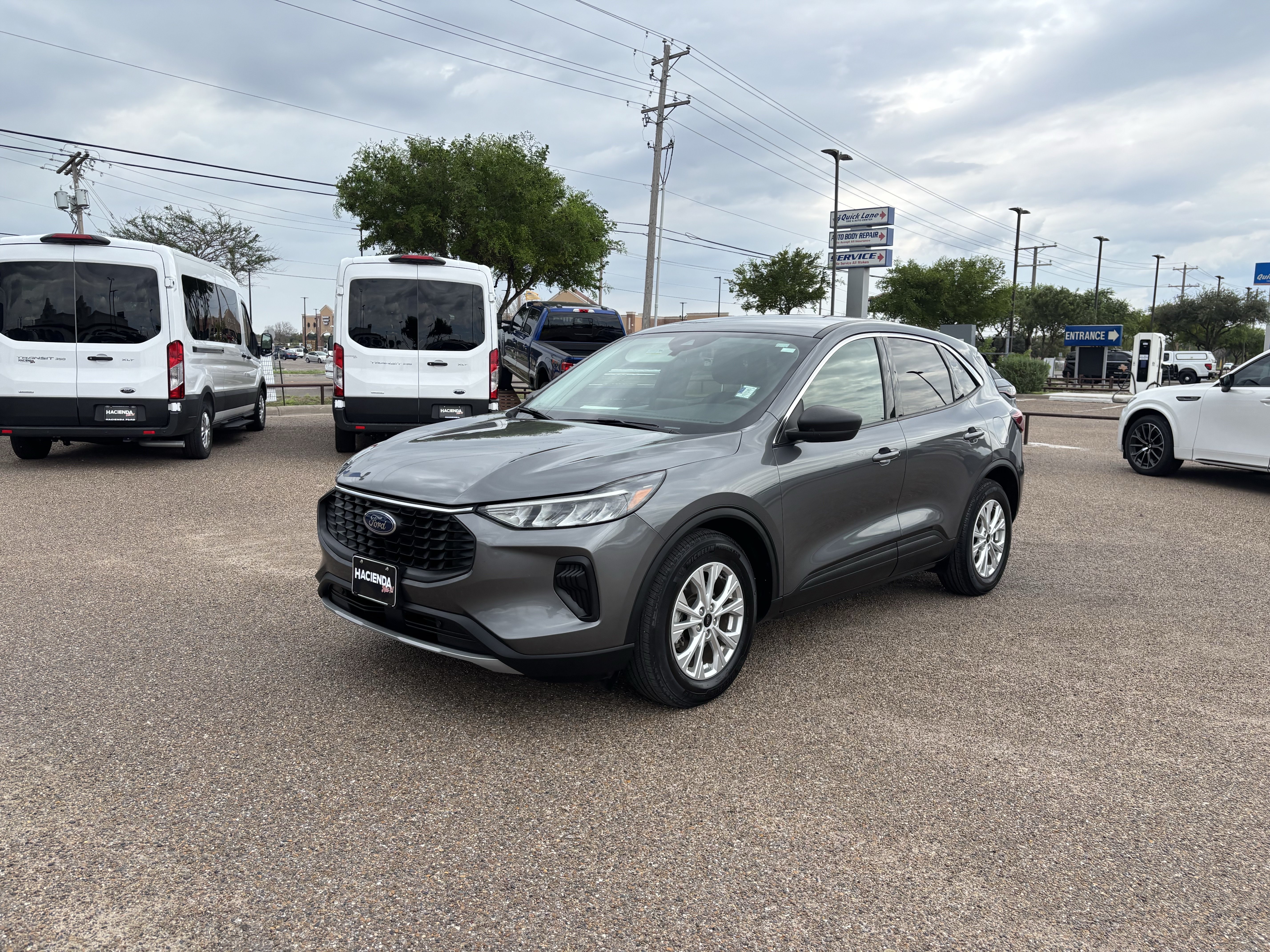 Certified 2023 Ford Escape Active FWD image 1