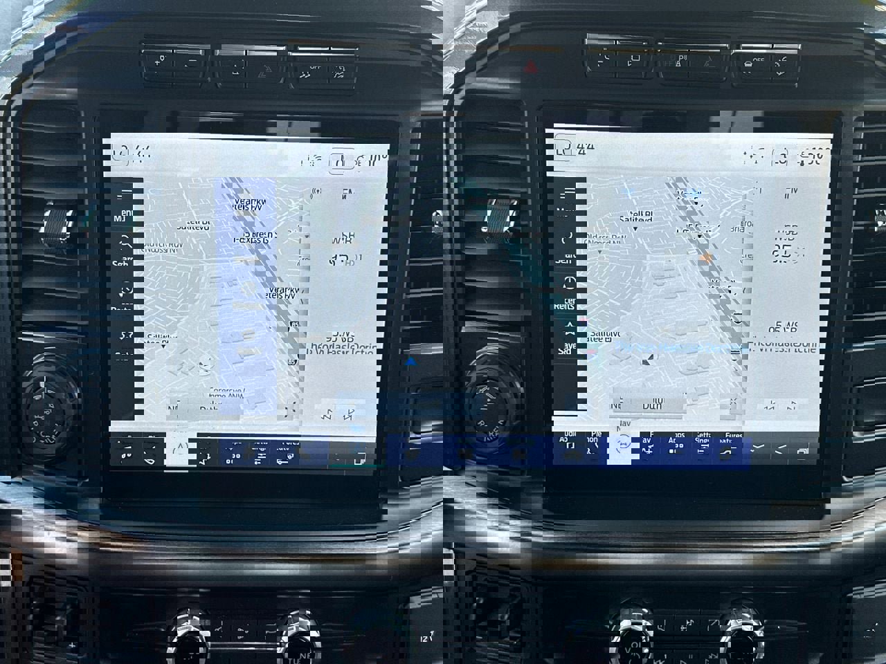 Certified 2022 Ford F150 Lariat w/ Equipment Group 502A High AWD/4WD image 30