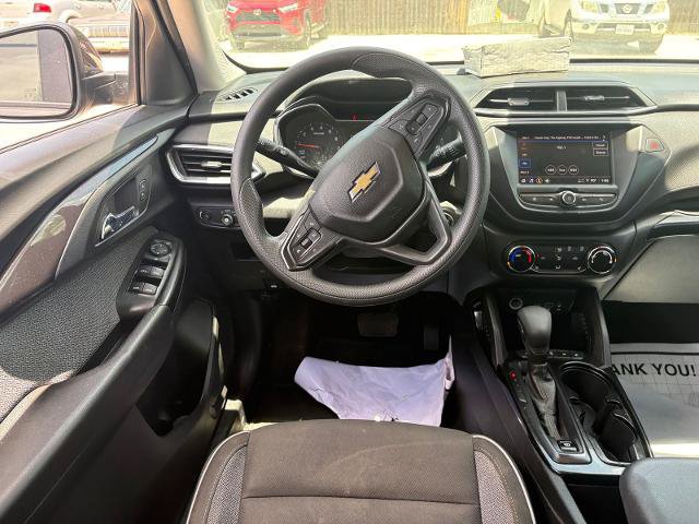 Used 2022 Chevrolet TrailBlazer LT FWD image 10